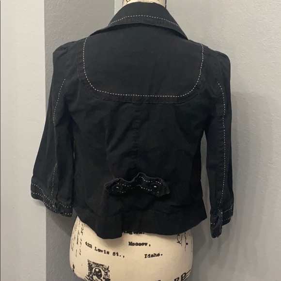 Loft Jacket - Picture 2 of 3